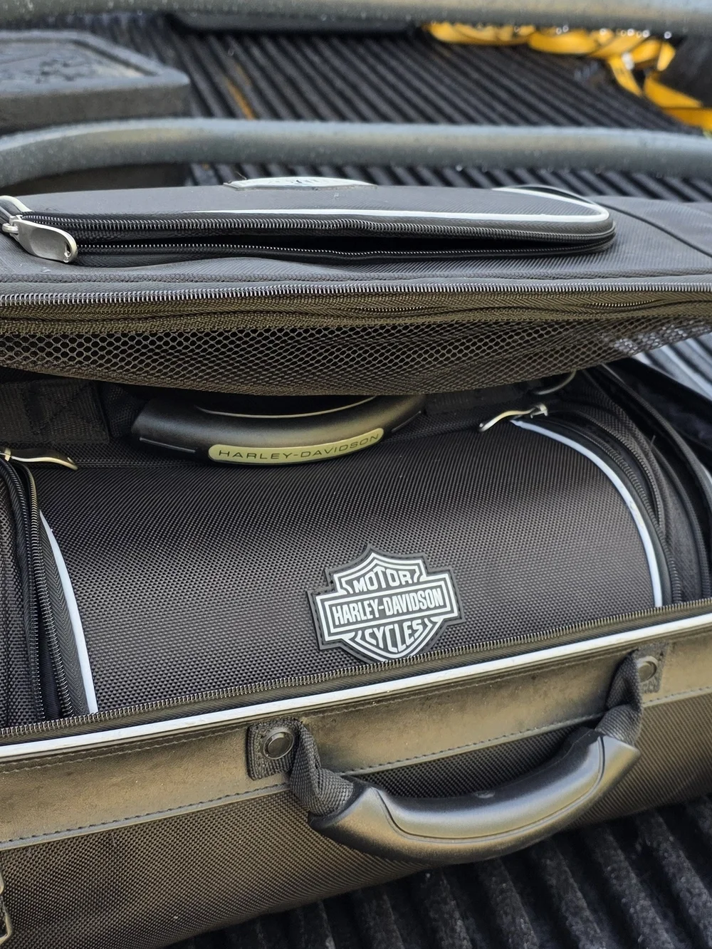 Harley-Davidson Black Travel Bag with White Piping